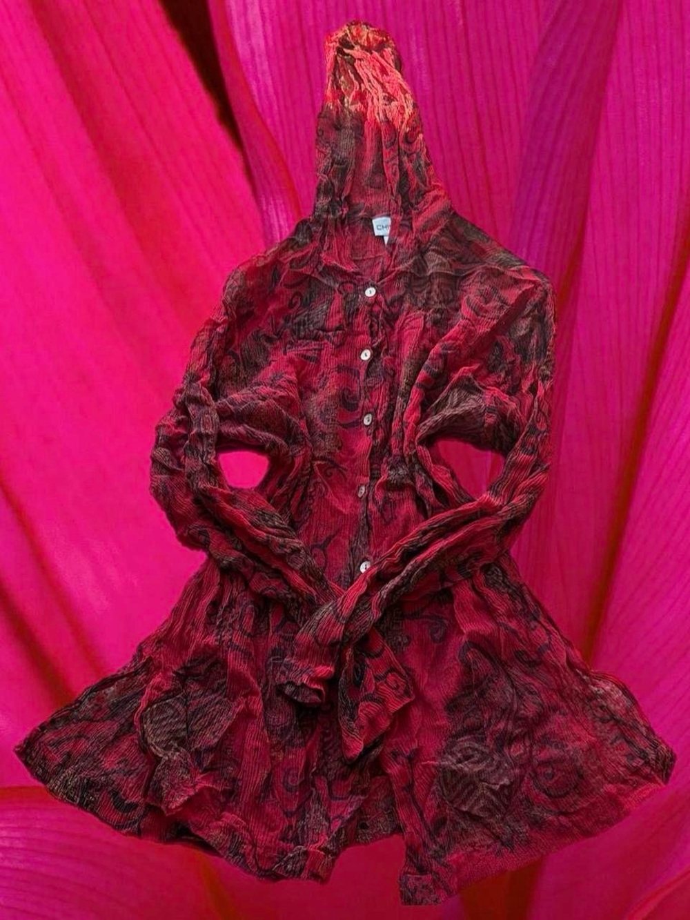 Chicos silk red hooded long sleeve 💋🌹🍒